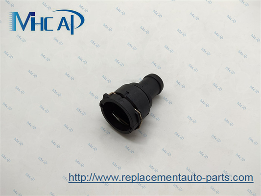 OEM 3B0122291B Flange de refrigeração de peças de automóveis de boa qualidade para Audi